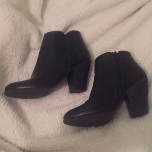 City Classified Thick Heel Booties